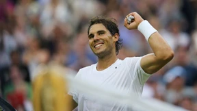 Nadal siegt unter dem Dach