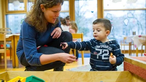 Familienministerin will kostenlose Erzieher-Ausbildung