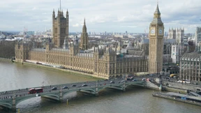 Adler-Gläubiger klagt in Frankfurt gegen Londoner Umschuldung