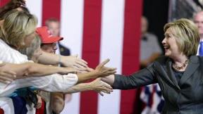 Clinton baut ihren Vorsprung vor Trump aus