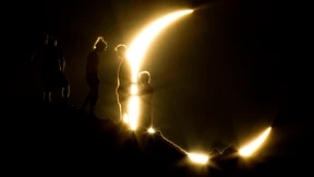 Feuerring über dem Pazifik