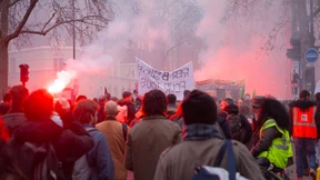 Gewerkschaften drohen mit Streiks über Weihnachten