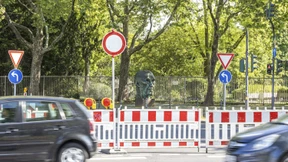 Der Kampf um die Adenauerallee