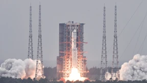 China bringt Satelliten ins All