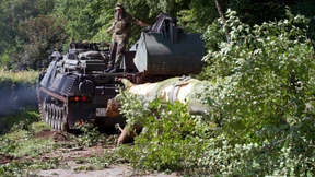 Stegner kritisiert deutsche Rüstungsexporte