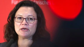 Nahles fordert von Maaßen Beweise