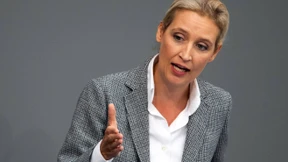 Weidel weist Vorwürfe zurück