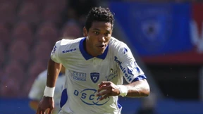 Kopfstoß im Kabinengang