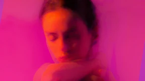 Wie sich Narzissmus bei Frauen zeigt