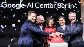 Wie der KI-Rausch die Alphabet-Aktie beflügelt