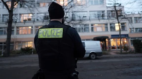 Vater soll Tochter mit Machete verletzt haben