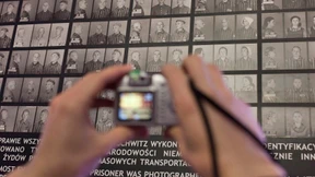 Geld, Gericht und Genozid