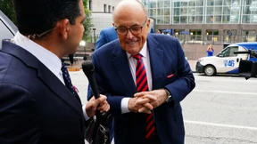 Giuliani erscheint vor Geschworenenjury