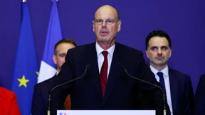 Frankreich strebt für 2025 Defizit von knapp mehr als fünf Prozent an