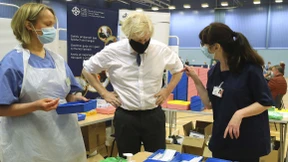 Impfdaten aus Schottland bescheinigen Astra-Zeneca hohe Wirksamkeit