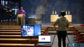 Karfreitag und Ostern ohne Kirchgang?