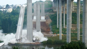 Sprengung erst im zweiten Anlauf erfolgreich