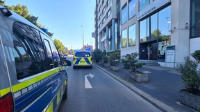Behördenmitarbeiterin in Wuppertal mit Messer schwer verletzt