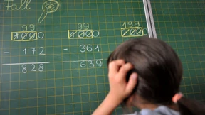 Eine Abiturientin rechnet ab