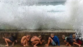 Stürme, Regen und perfekte Wellen