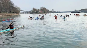 Wassersportler bangen um ihre Zukunft auf dem Rhein