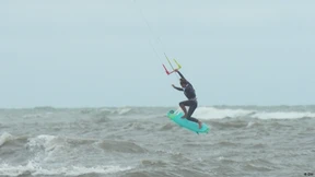 Spektakuläre Stunts im Teenager-Alter