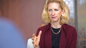 Under Armour holt neue Chefin von Marriott