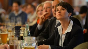 Petry soll Fraktionsgeld missbraucht haben