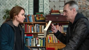 Von Kopf bis Fuß auf Hiebe eingestellt