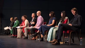 Der Chor der Kuratoren