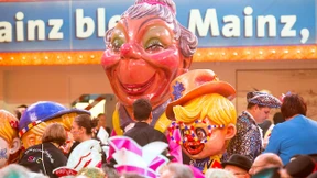 Abspecken, aber wenigstens ein bisschen Helau