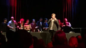 Furzkissen unter dem Gebetsteppich