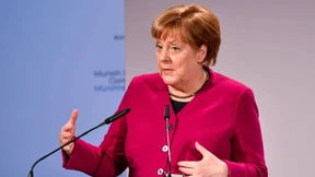 Merkel fordert China zu Mitwirkung bei Abrüstung auf