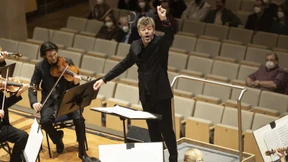 Zwischen den Sternen, in singender Trance