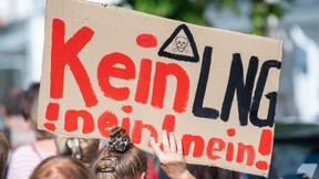 Betreiberfirma Regas wegen undurchsichtiger Finanzierung in der Kritik