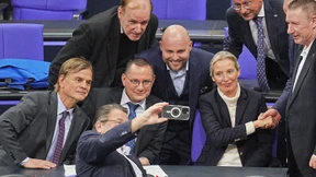 Knappe Mehrheit für Fünf-Punkte-Plan von Merz