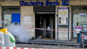  Bombenfund vor Deutscher-Bank-Filiale in Neapel