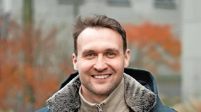 Ein Managementstudent will nicht extra zahlen