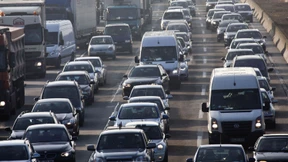 Ausbau der Autobahn A5 auf zehn Spuren soll warten