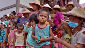 Hunderttausend Menschen in Myanmar auf der Flucht