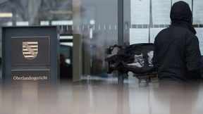 Hooligans darf Auslandsreise verboten werden