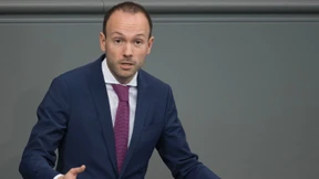 Löbel legt Mandat nieder