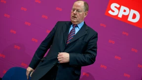 Steinbrück sagt Vortrag bei Sarasin-Bank ab