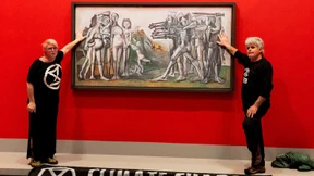 Klimaaktivisten kleben sich an Picasso-Gemälde fest