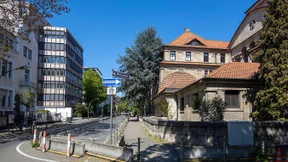 Lange Quader aus Muschelkalk