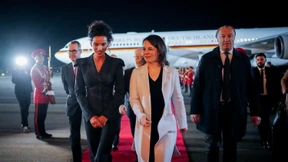 Airbus von Baerbock startet bei Landung in Tiflis durch