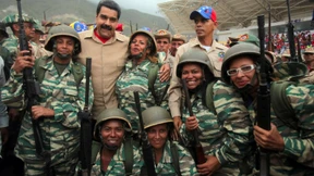 Maduro ruft 520.000 Venezolaner zu den Waffen