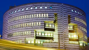 BIZ fürchtet politische Folgen des Niedrigzinses