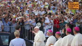 Papst schert sich nicht ums Protokoll