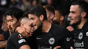 Die Eintracht stürmt an die Spitze